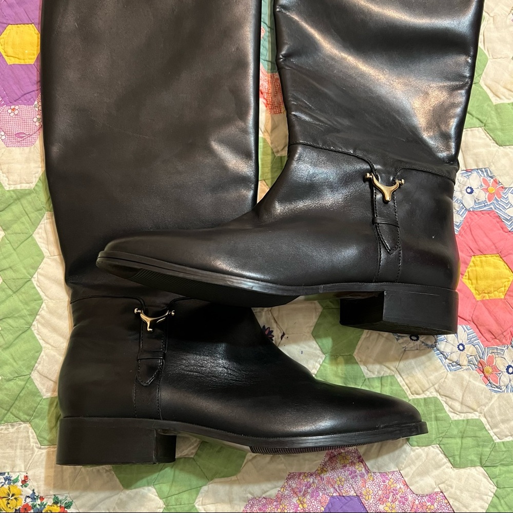 Black boots- Etienne Aigner DERBY